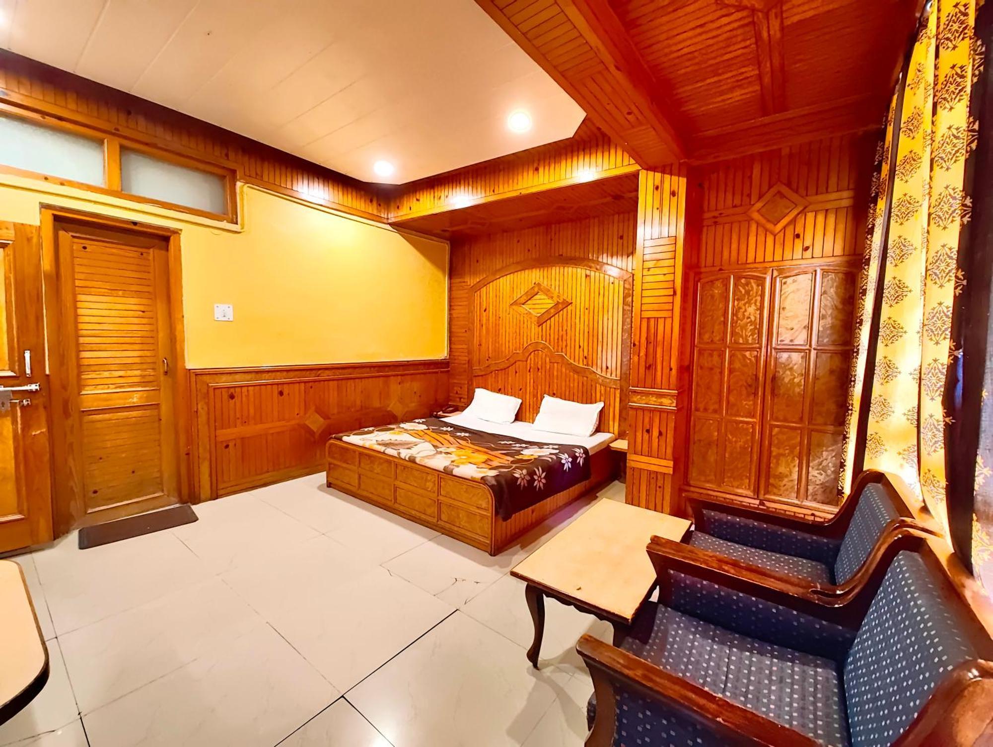 Hotel Shalimar The Mall Road Nainital Zewnętrze zdjęcie